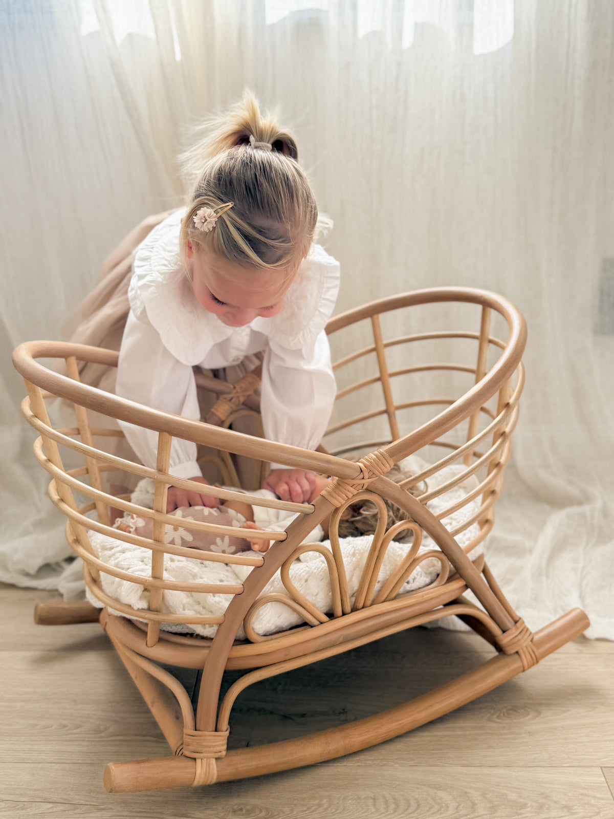 My doll's rocker – schommelwiegje voor poppen en knuffels